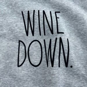 Like new WINE DOWN sweater